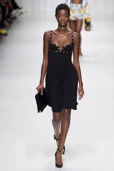 Look 33
